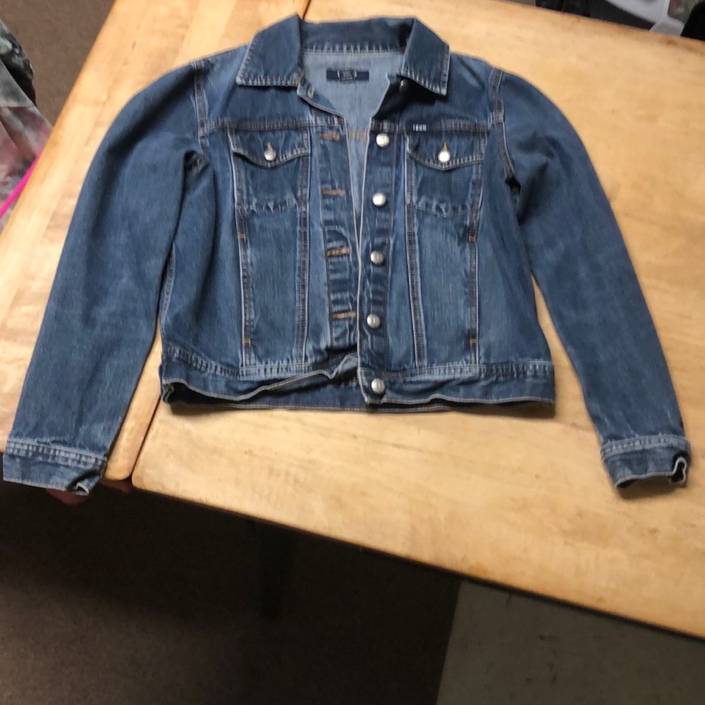 Woman’s Jean jacket